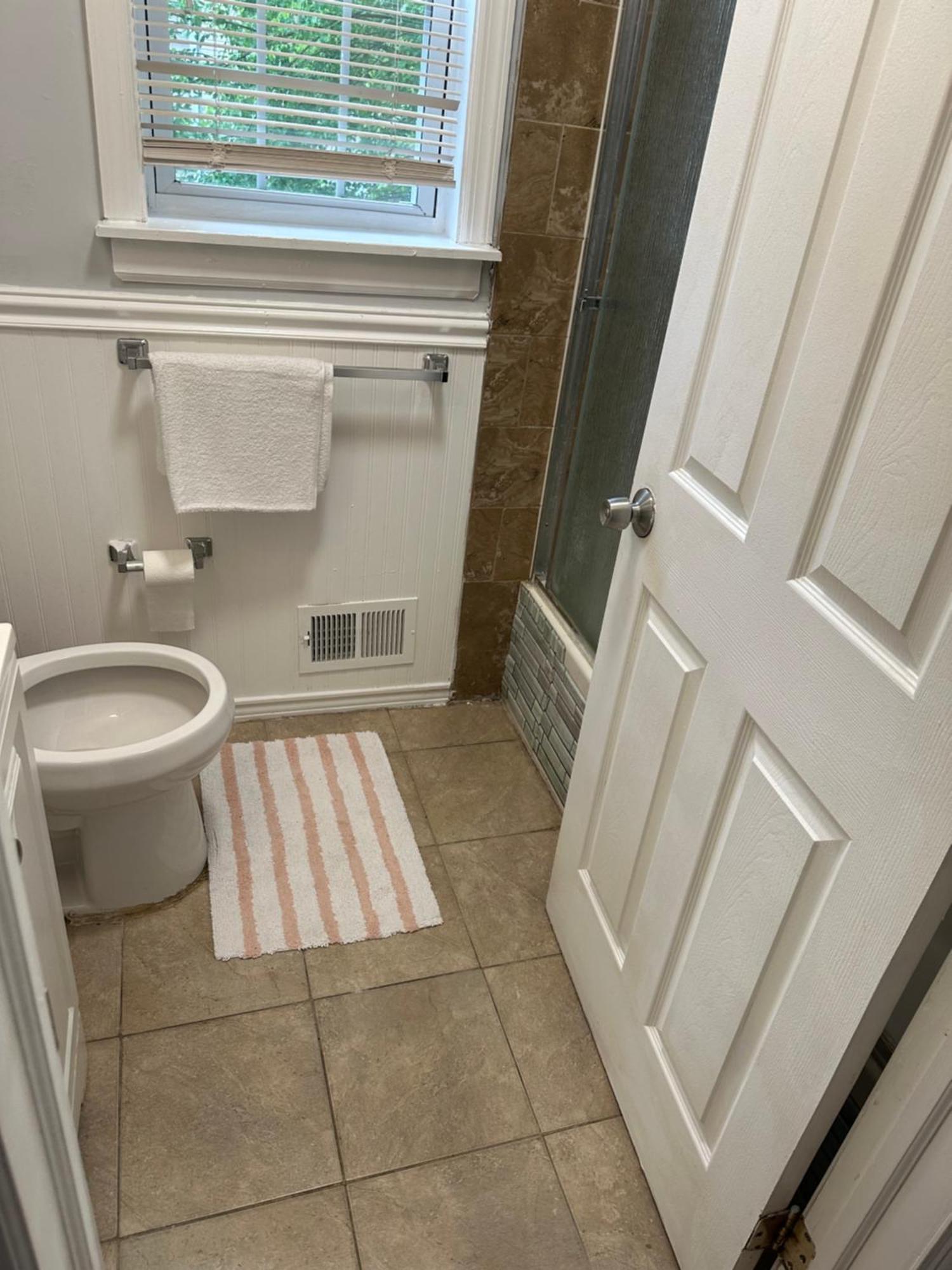 Fidelia Crystal Room, Queen Bed Minutes From Newark Liberty International Airport And Newark Penn Station Irvington Eksteriør billede
