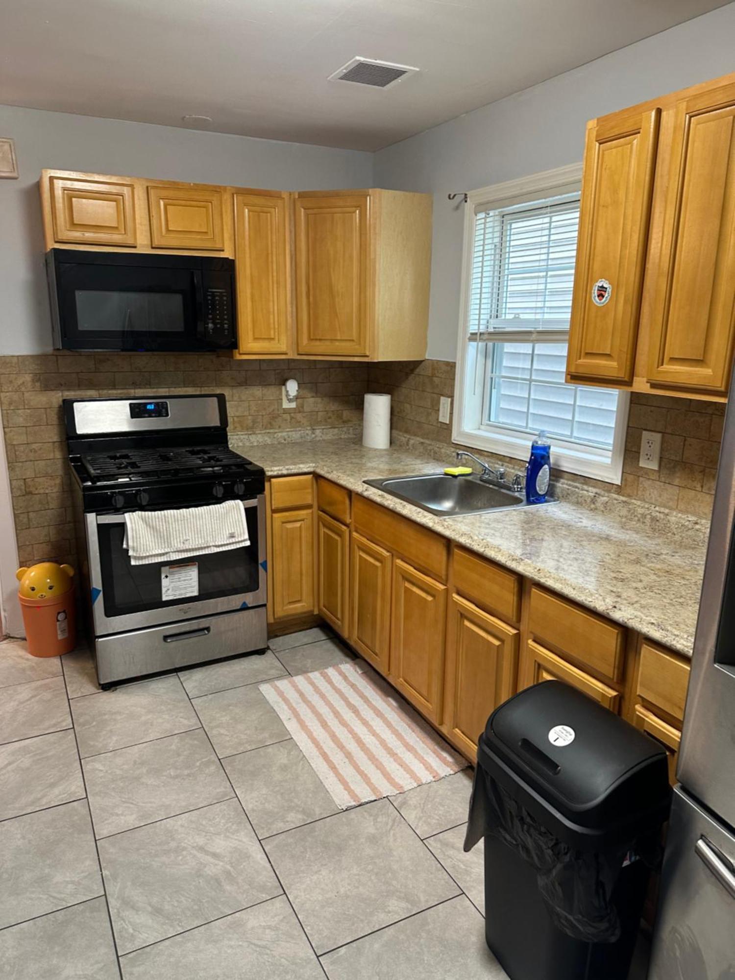 Fidelia Crystal Room, Queen Bed Minutes From Newark Liberty International Airport And Newark Penn Station Irvington Eksteriør billede