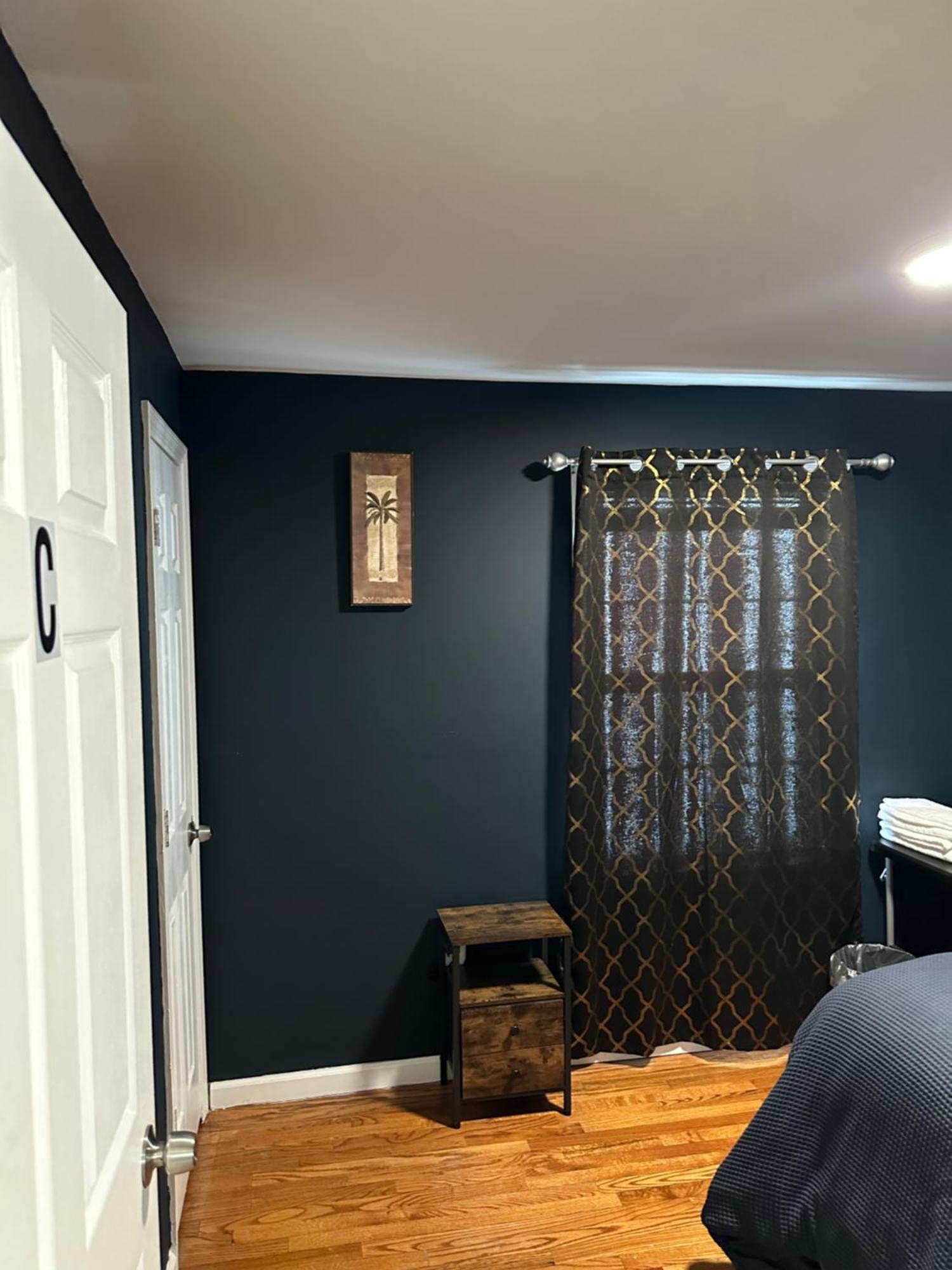 Fidelia Crystal Room, Queen Bed Minutes From Newark Liberty International Airport And Newark Penn Station Irvington Eksteriør billede